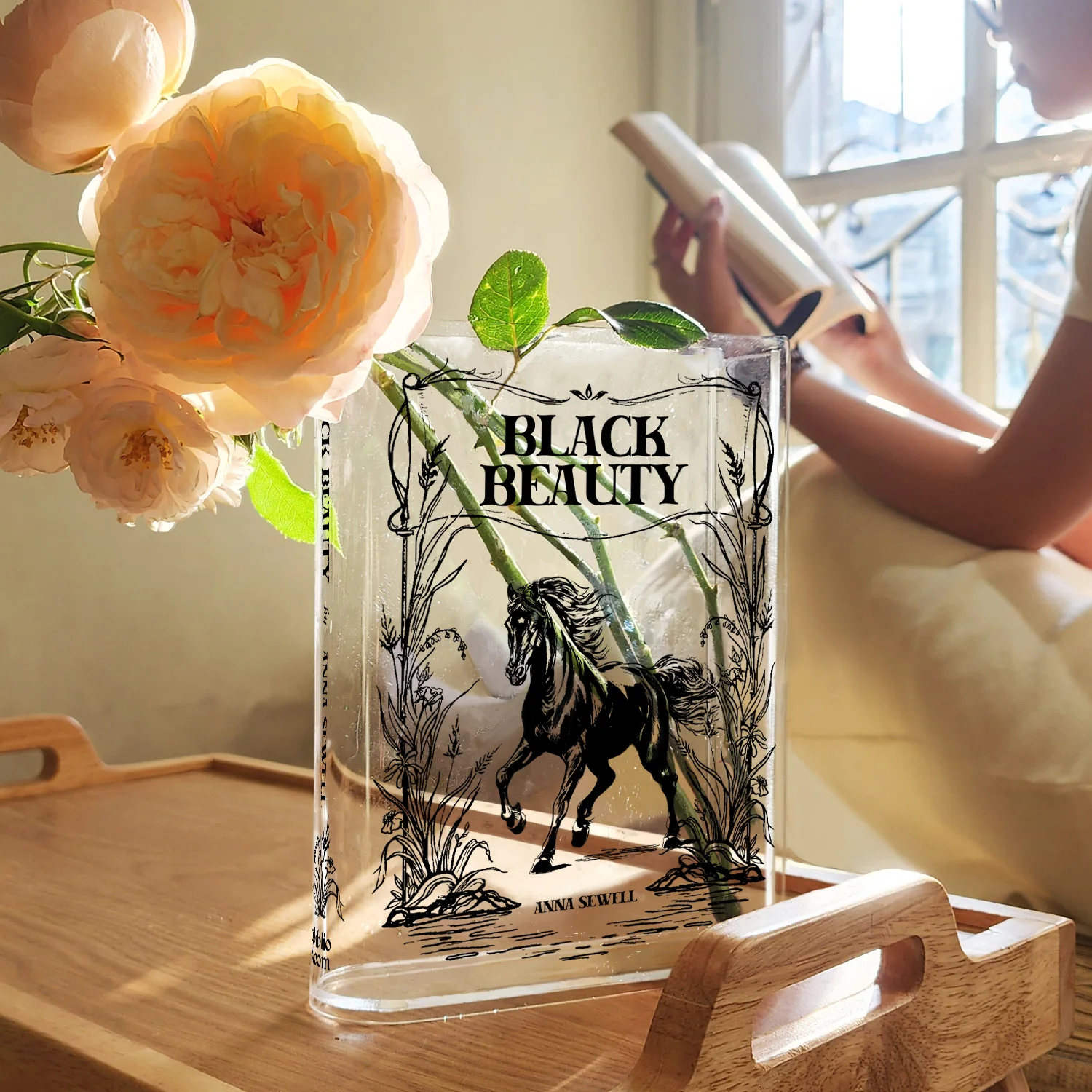Black Beauty Acrylic Book Vase - Image 4