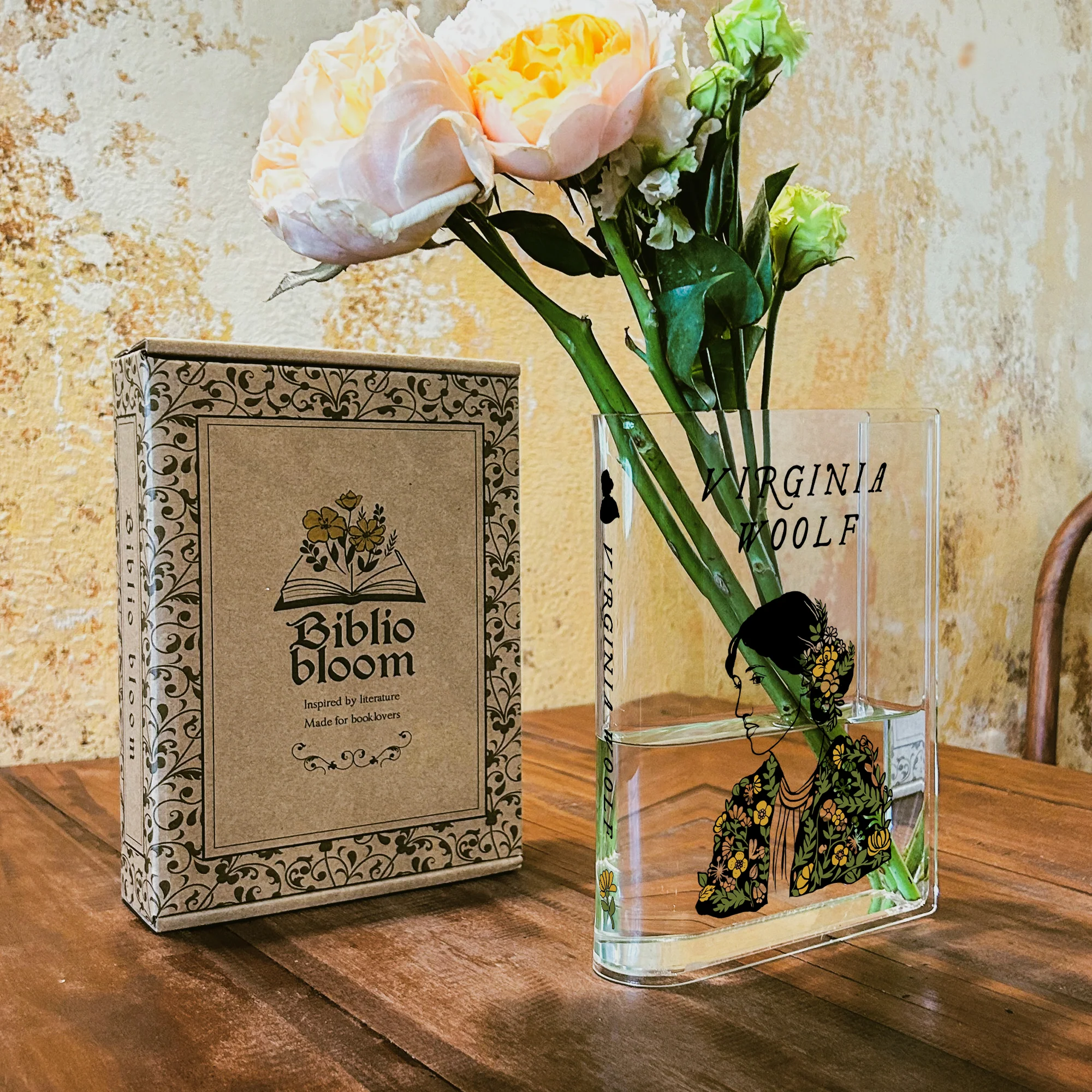 Virginia Woolf Acrylic Book Vase - Image 5